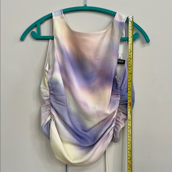 Elegant Multicolor Sleeveless Top - Picture 5 of 5